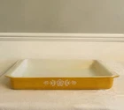 Vintage Pyrex Butterfly Gold Lasagna Pan Baking Dish 13 1/2 x 8 3/4 x 1 3/4
