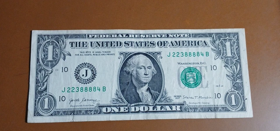 2 lot, Four in a Row 8s  $1 One Dollar Bill -- 2013 F58888611G , 2017 J22388884B - Image 2 of 4