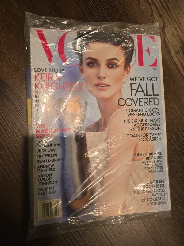 KEIRA KNIGHTLY New SEALED Wrapped OCTOBER 2012 Vogue Magazine Fashion