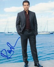 RAMON RODRIGUEZ signed autograph 20x25cm WILL TRENT in person autograph COA