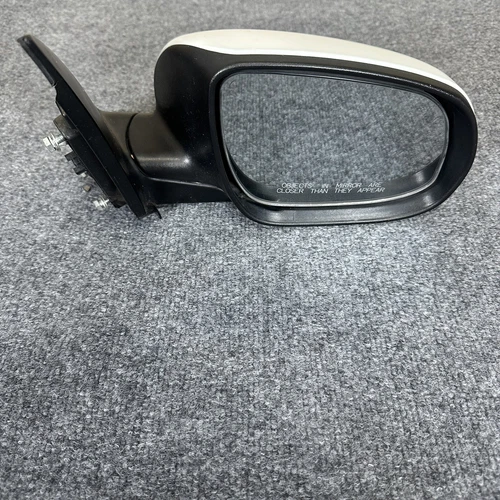 Hyundai Accent 2011 2012 Right Power Side View Door Mirror White E13-027427 OEM