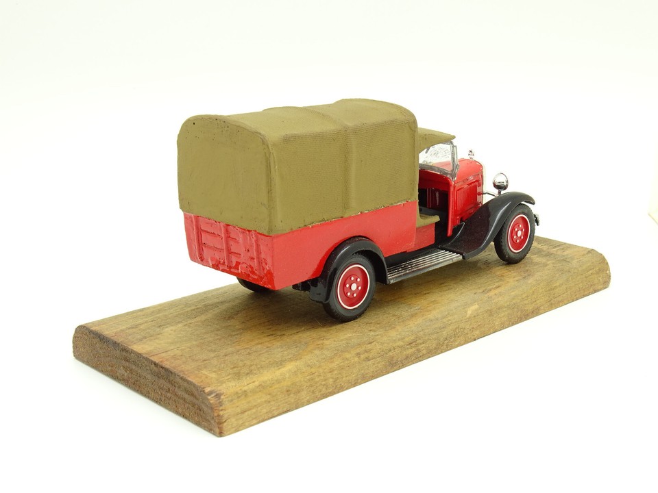 Solido MVI Micarola 1/43 - Citroen C4F Bâché Pompiers