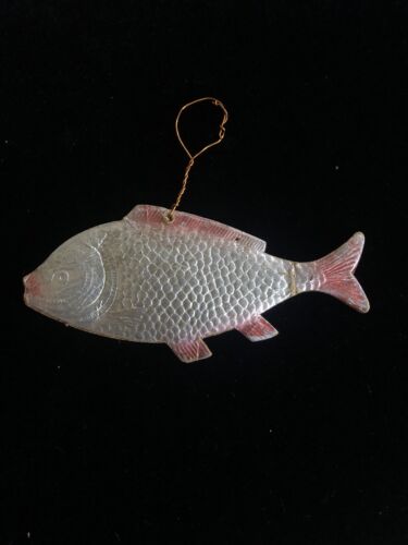 VINTAGE CHRISTMAS ORNAMENT DECORATION USSR SOVIET DRESDEN TYPE FISH - Picture 1 of 5