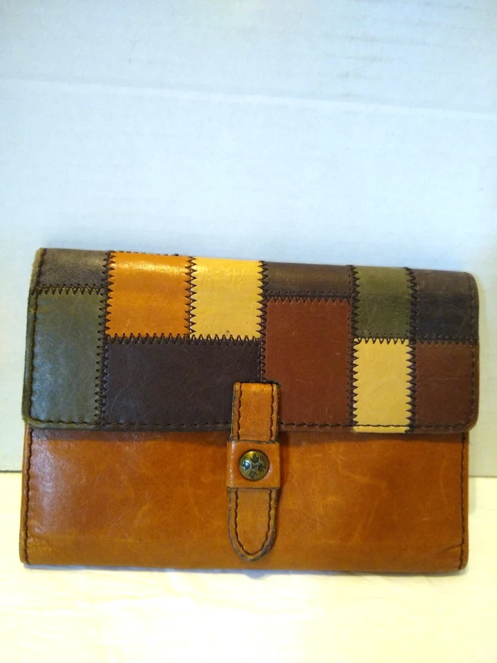 Carteira Tripla Patricia Nash Couro Italiano Rienzo Patchwork - Imagem 2 de 4