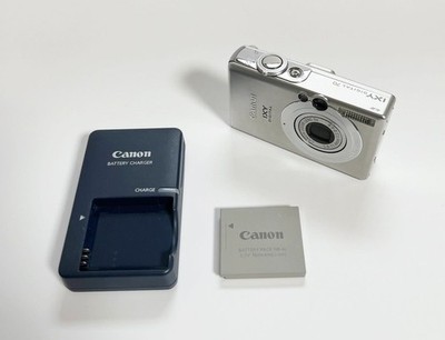 デジタルカメラ　Canon IXY Digital 70 Canon IXY DIGITAL 70 Compact Digital Camera 6MP Excellent