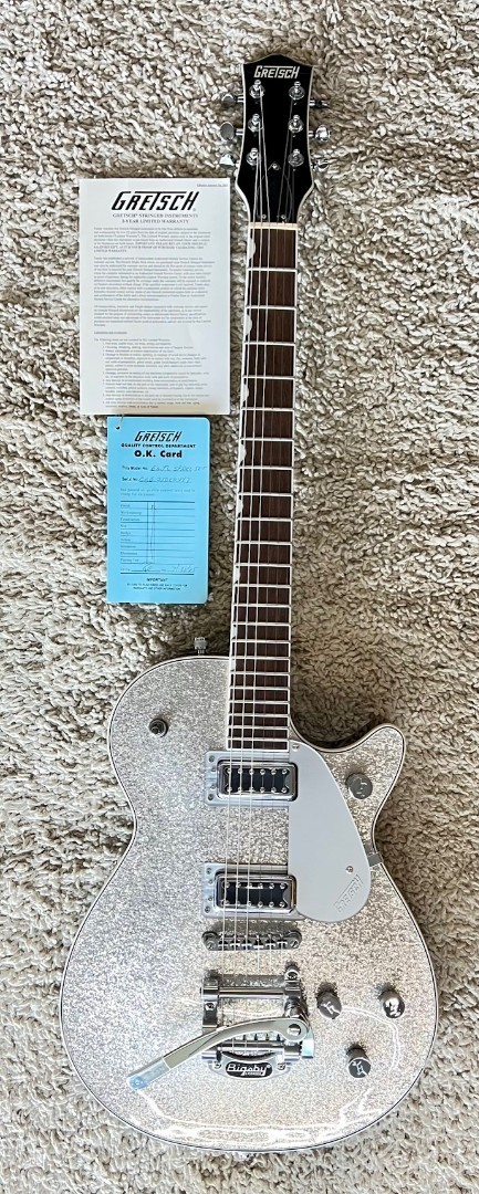 Gretsch G5230T Electromatic Sparkle Jet FT Single-Cut w Bigsby Silver Sparkle 126390₽