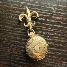 Coro Signed Gold Tone Metal Fleur-de-Lis Lock...