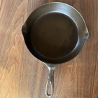 ERIE PRE GRISWOLD #7 CAST IRON SKILLET SERIES 702 HEAT RING