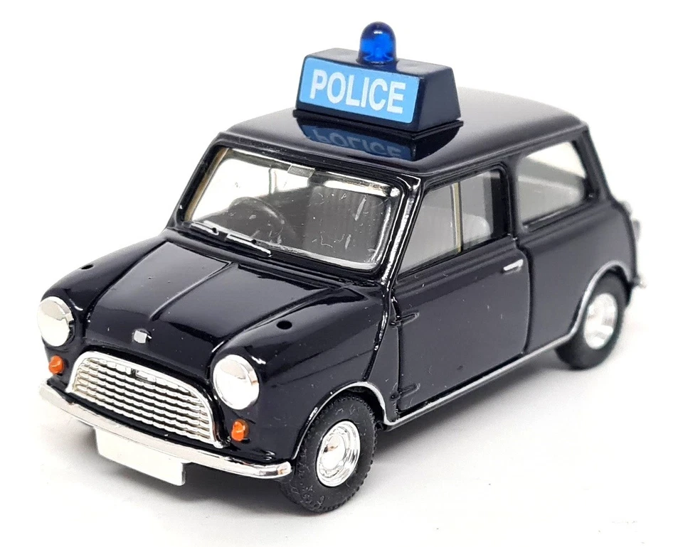 Vanguards 1/43 Austin 7 Mini Birmingham Police Diecast Scale Model Car - Image 3 of 4