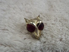 NEMO Goldtone Red Rhinestone Fox Pin (B15)