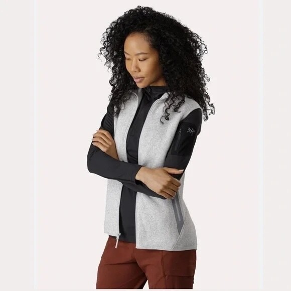 Arc'teryx Gilet Donna Athena Covert in Erica Grigio Med $139