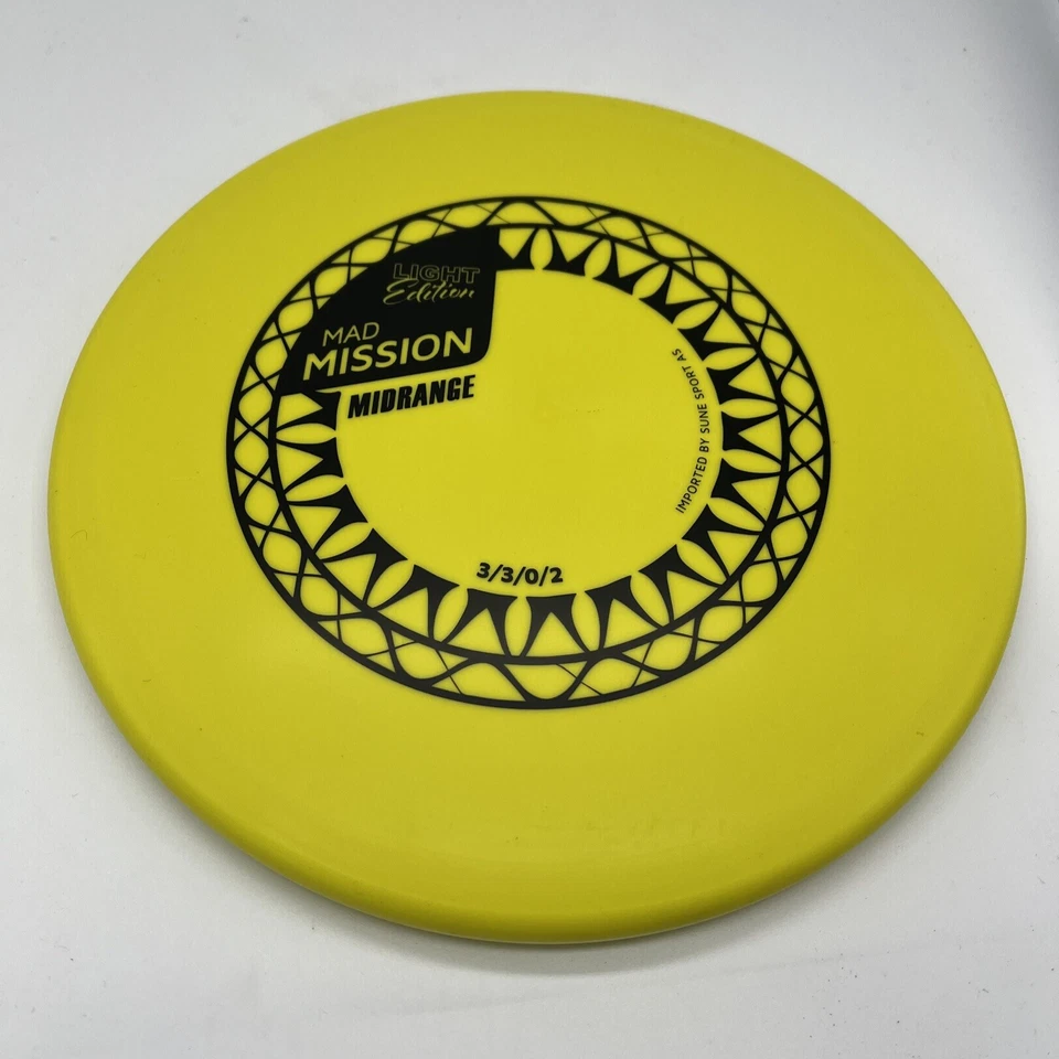 Sune Sports Mad Mission S-Plastic Putter Weight & Color May Vary 150-165g - Image 2 of 3