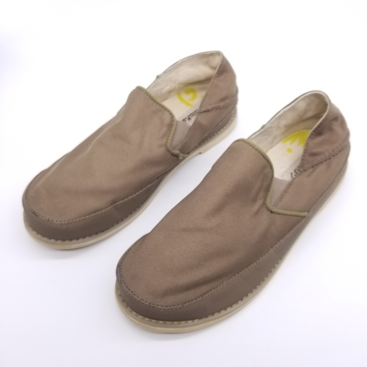 OluKai Honolulu Men display picture 3