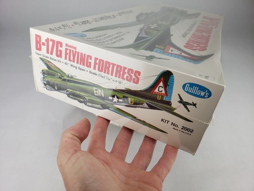 Guillow's Balsa Model Airplane Kit WW II Boeing B-17G Flying Fortress GUI-2002 - Picture 8 of 14