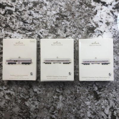 Hallmark Lionel Freedom Train Engine Locomotive Observation Car Sleeper 2007