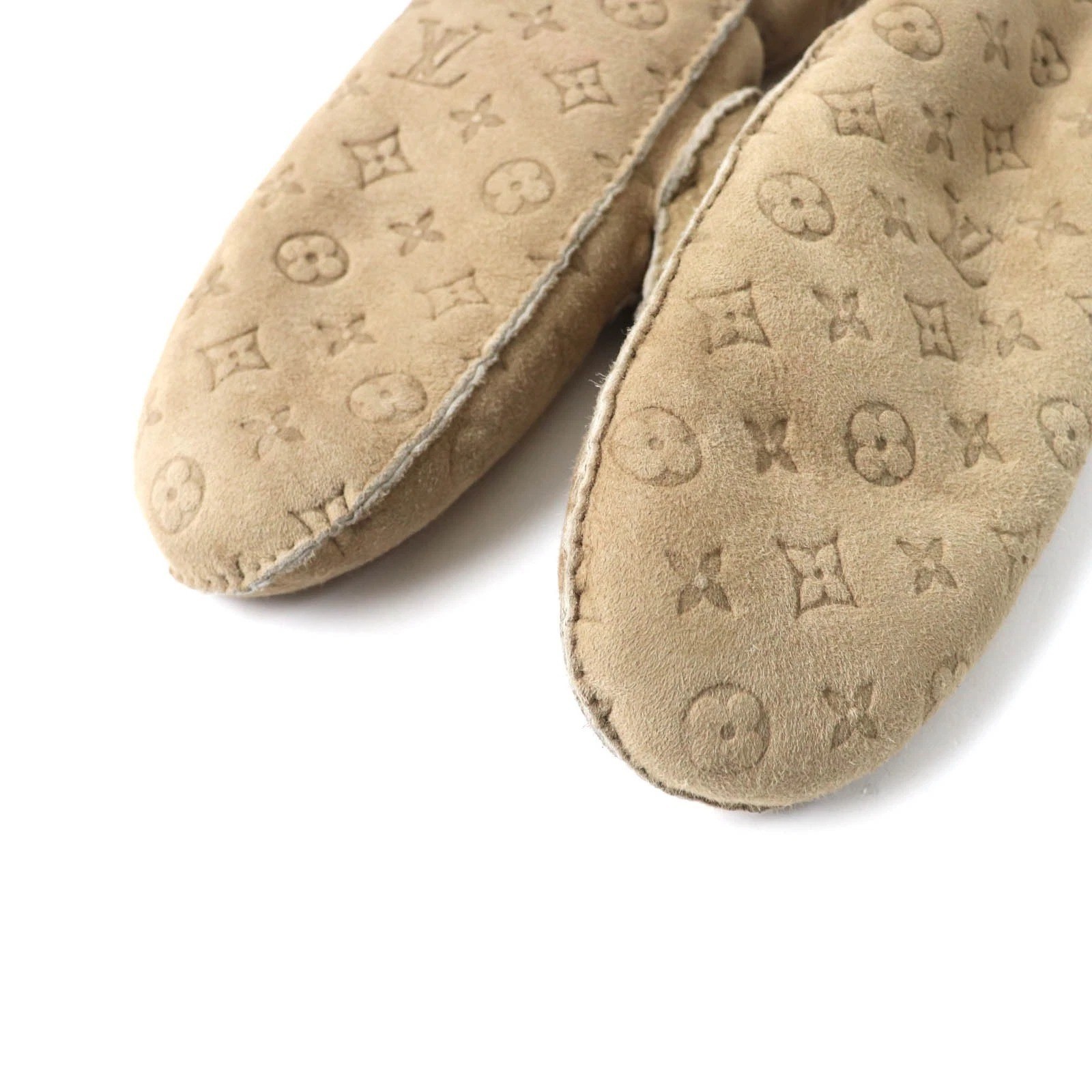 Authentic LV Monogram Sheepskin Mittens Gloves for Women - Beige image 6