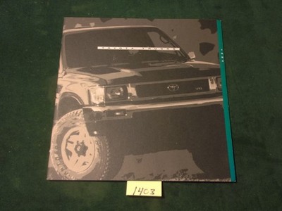 MINT ORIGINAL 1994 TOYOTA TRUCKS Original Dealer Sales Brochure NEW~#1403