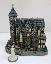 Hawthorne Village Universal Monsters Bride of Frankenstein's Castle - Lighted