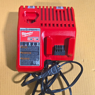 Milwaukee 48 59 1812 M12/M18 12V 18V Red Battery Charger 1 Bay