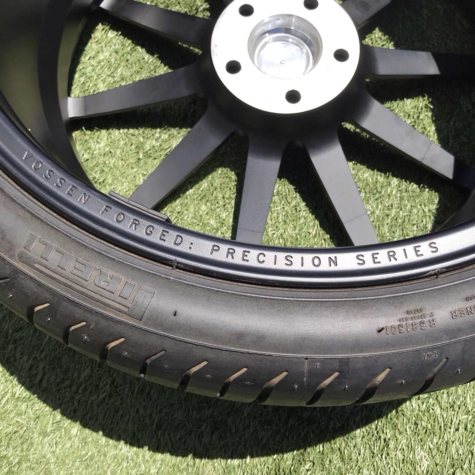 Ford GT Wheel