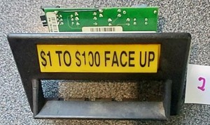 IGT  SPlus Bill Validator Lamp Board 2 WITH 2 bulb sockets untested