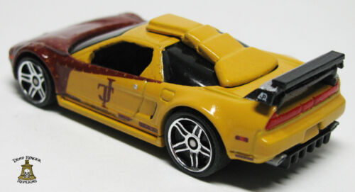 2 Fast 2 Furious Tej Acura NSX Gold Louis Vuitton 1/64 Custom Hot Wheels - Picture 6 of 7