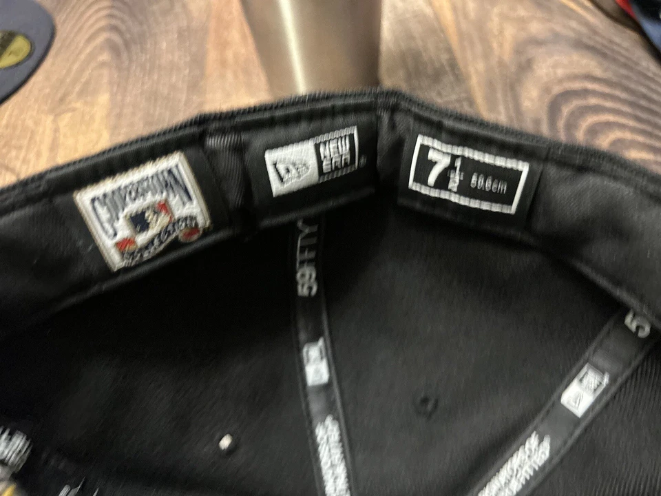 Gorra New Era 5950 Florida Marlins 7 1/2 2003 Serie Mundial 100% Lana Nueva Foto 4 de 4