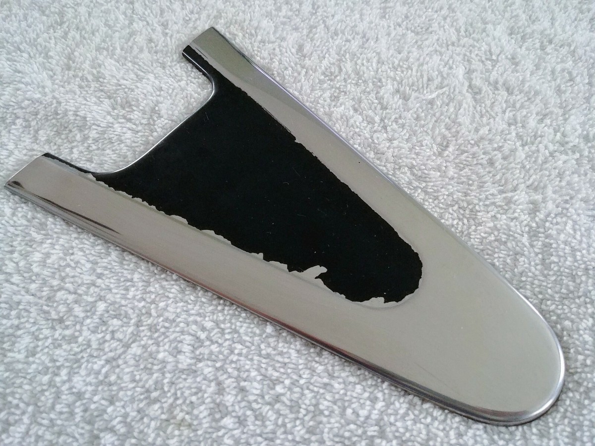 1984-1989 NISSAN 300ZX LEFT REAR EXTERIOR WINDOW TRIM SECTION OEM