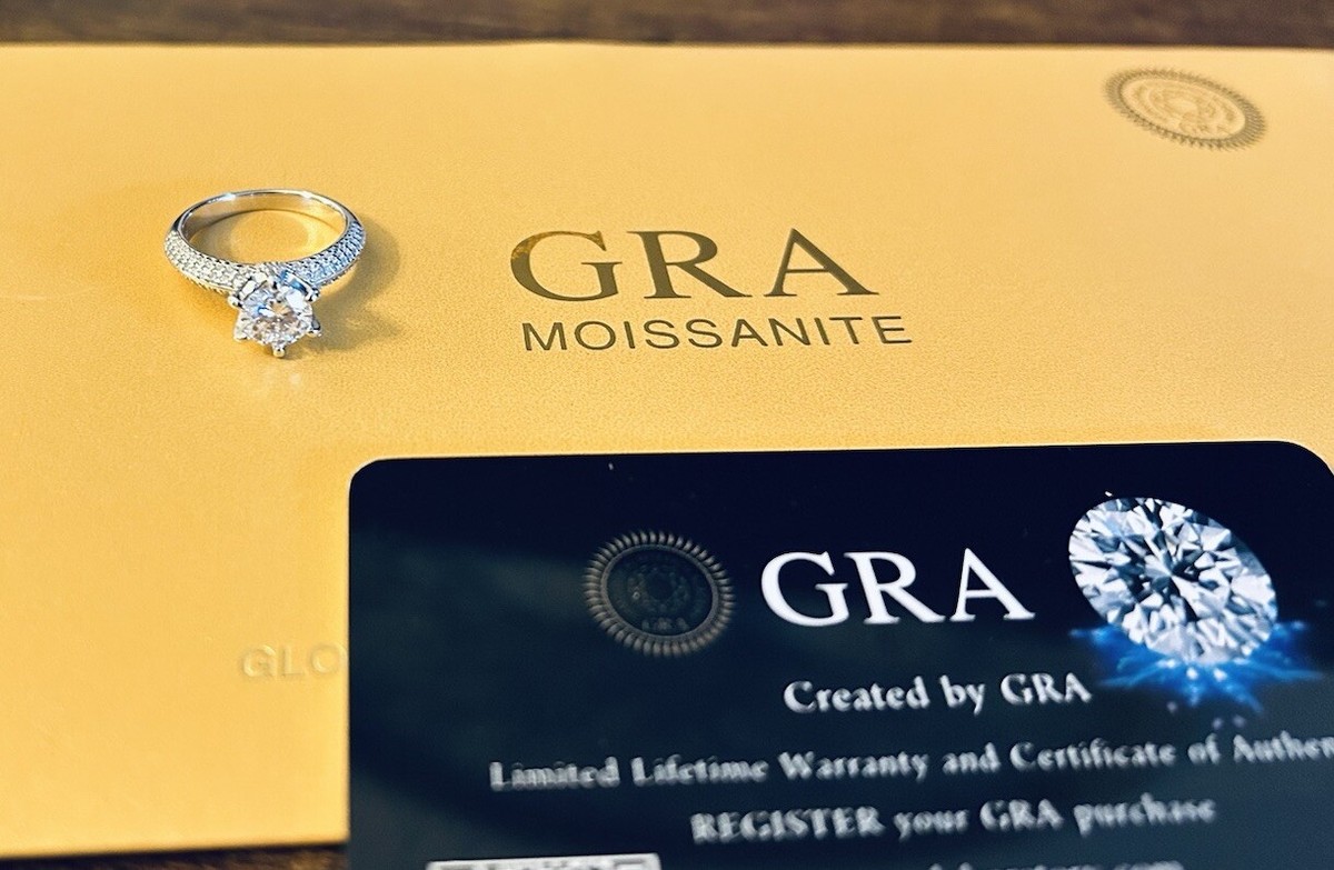 New GRA MOISSANITE ct VVS1 Round Brilliant Solitaire