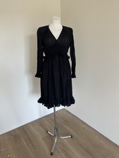 Closed Kleid