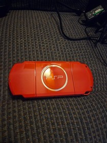PSP-3000 God of War Black/Red playStation Portable console v-good US Selle