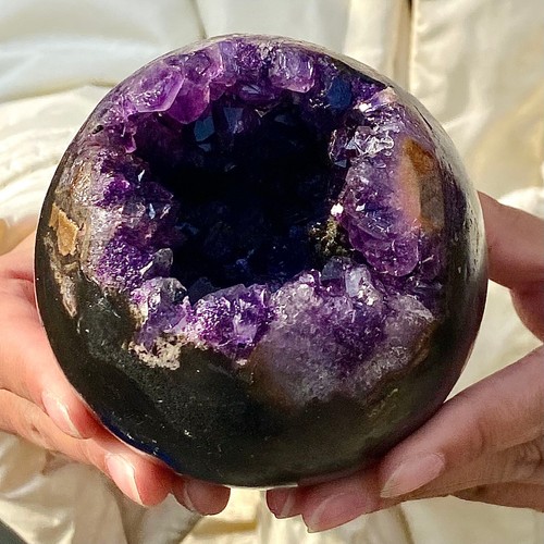 1.69LB Natural purple crystal quartz mineral spherical opening smile repair