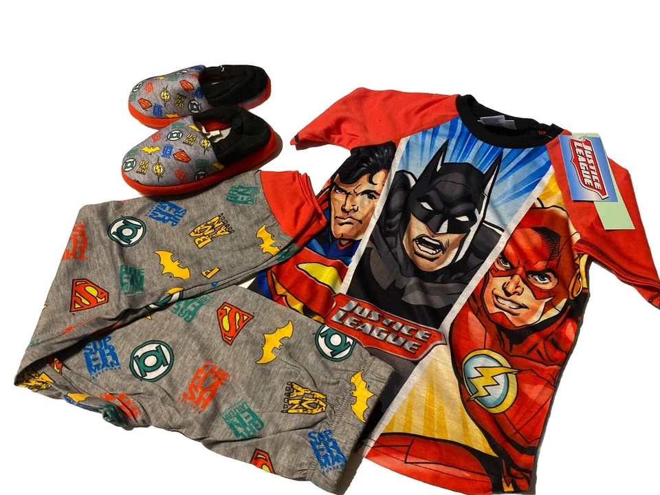 Pijama y pantuflas Justice League Flash Batman Superman para niño talla 8 Foto 2 de 4