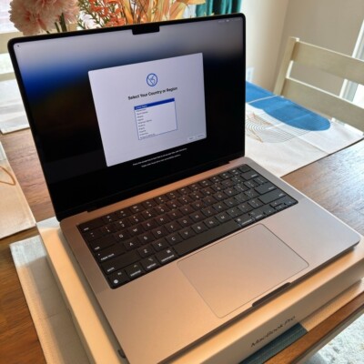 Apple MacBook Pro 14 In M1 Pro Chip 2021 16GB 512GB SSD Space Gray