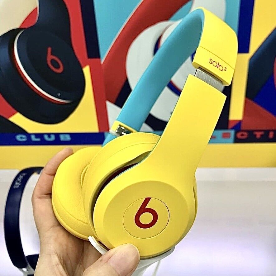 New Sealed - Original Beats Solo3 Wireless Bluetooth New Sealed - Original Beats Solo3 Wireless Bluetooth
