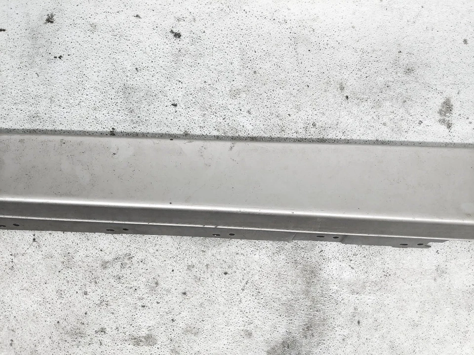 2012-2016 Bmw 328I со стороны водителя нижняя юбка рокер молдинг серебро *царапины * - Изображение 4 из 4