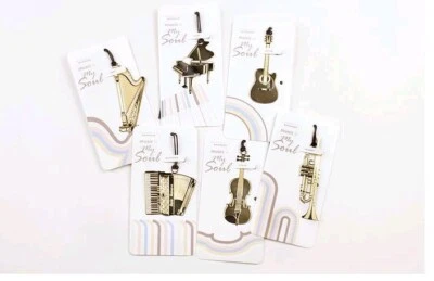 BARGAINS EXPRESS UK Gold Music Instrument Piano Guitar Violin Accordion Harp Trumpet Bookmarks Books