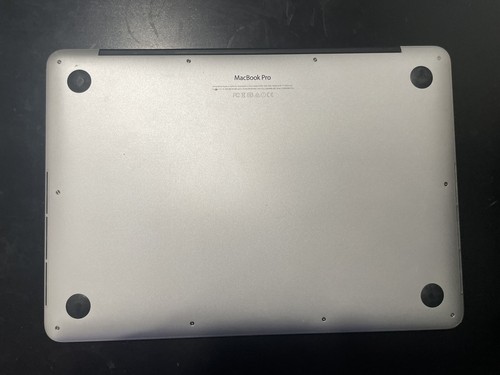 Apple Macbook Pro Laptop 13.3" Retina 2015 i5 2.7GHz 8GB RAM 128GB SSD - Picture 5 of 6