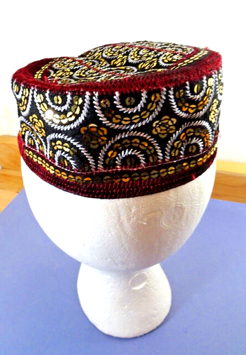 Kufi Cap Hat Embroidered w/Sequins Handmade SMALL SIZE Unisex Sindhi Topi - Picture 3 of 4