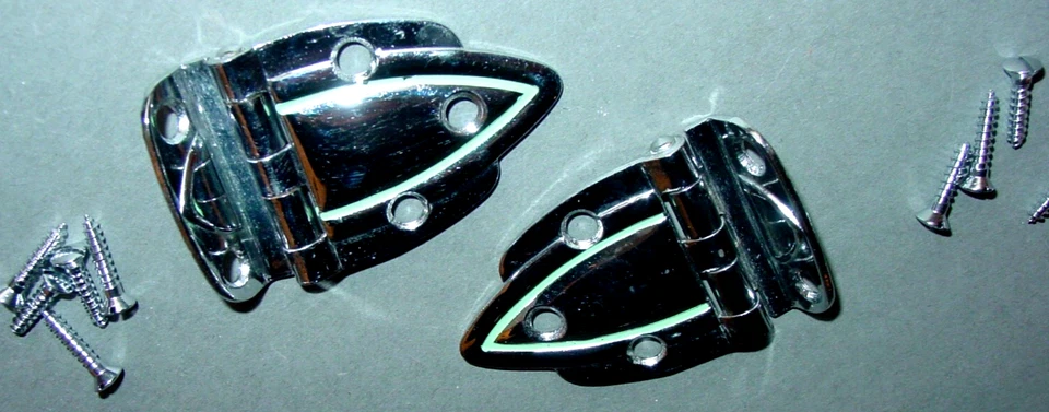 Armario vintage cromado Art Deco bisagra desplazada elevado verde menta forrado Foto 2 de 4