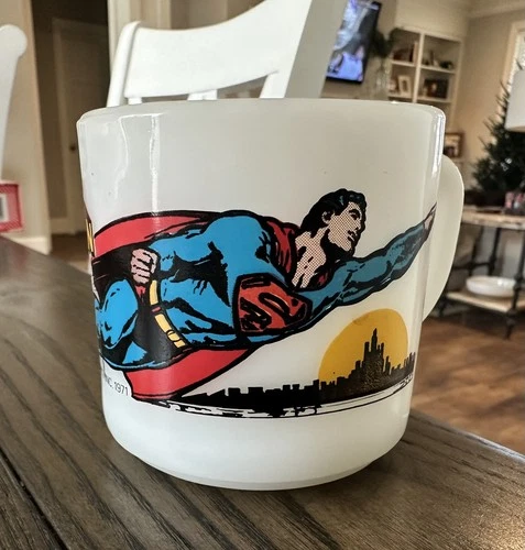 Vintage 1971 SUPERMAN Coffee Mug  Federal Glass Cup DC Comics Skyline 70's RARE