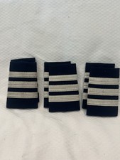 New 4 Pair Pilot's Epaulets in Dark Navy with 3 Silver Bars