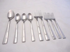 GOURMET SETTINGS STAINLESS SPOONS,FORKS