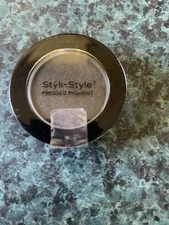 Styli Style Pressed Pigment Eye Shadow - ESS012 Meteorite- NEW/SEALED