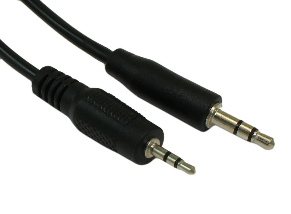 1ft 2.5mm to 3.5mm Mini Stereo TRS Plug Male/Male Cable Black - Image 2 of 3
