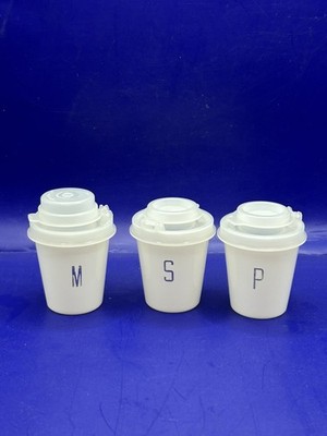 Tupperware Salz Pfeffer und Senf Behälter mit dem Original Löffel Made in UK
