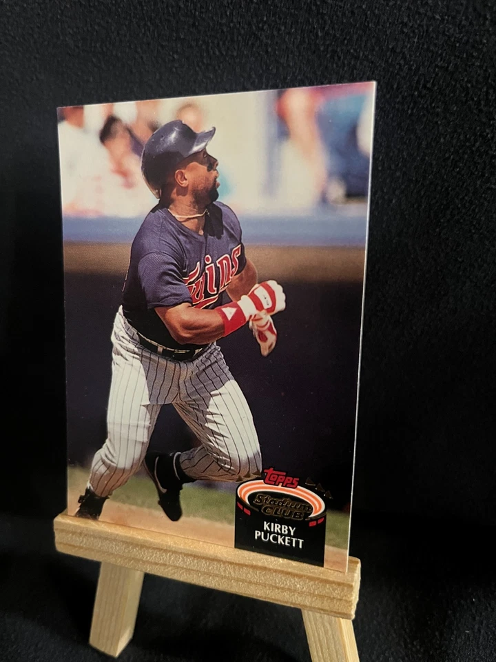1992 Topps Stadium Club #500 Kirby Puckett WRONG DOB ERROR Funds to Charity - Image 3 of 4