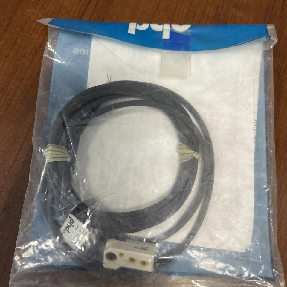 Phd 53602-2-02 Proximity Sensor 4.5-24v-dc - Image 2 of 2