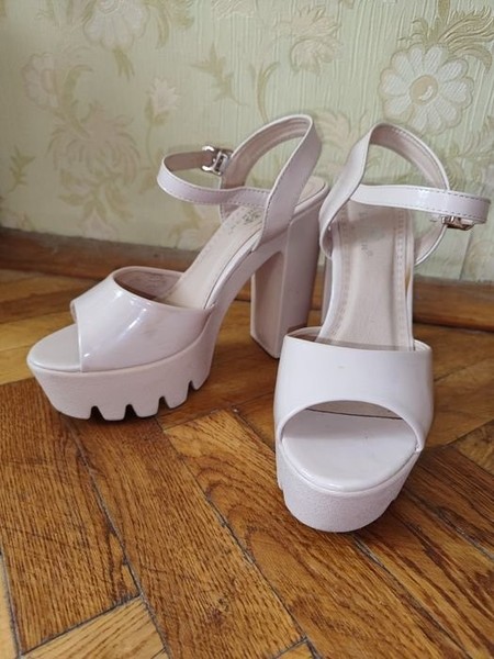 Women Heels Beige Other 39