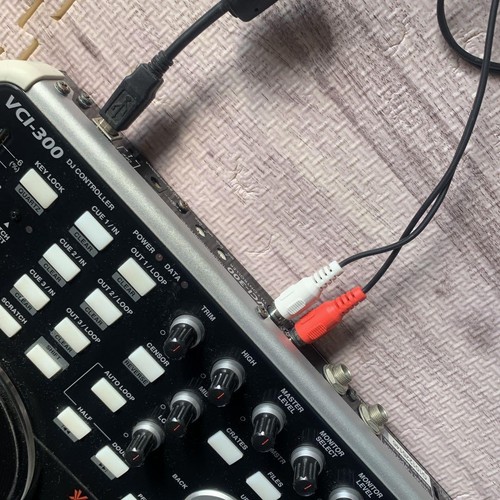 JUNK Vestax VCI-300 DJ Controller Console - Picture 5 of 12